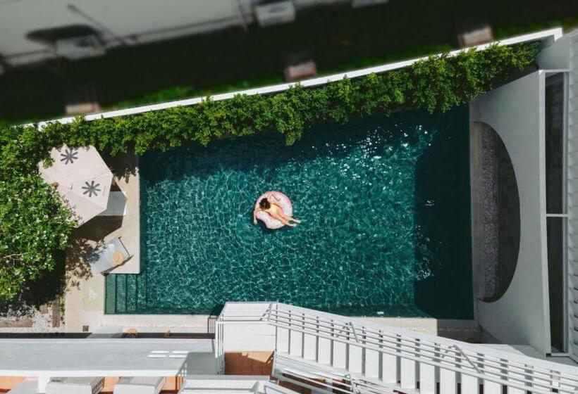 펜션 Bedline Hotel   Sha Certified