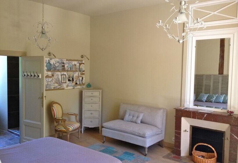 Пансион Chateau Ladausse