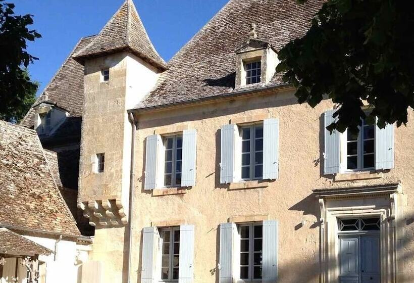 פנסיון Chateau Ladausse