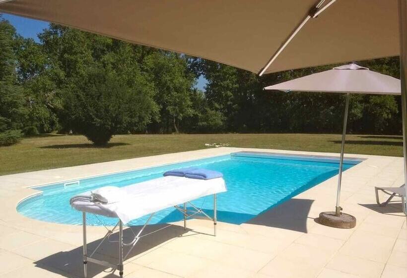 Пансион Chateau Ladausse