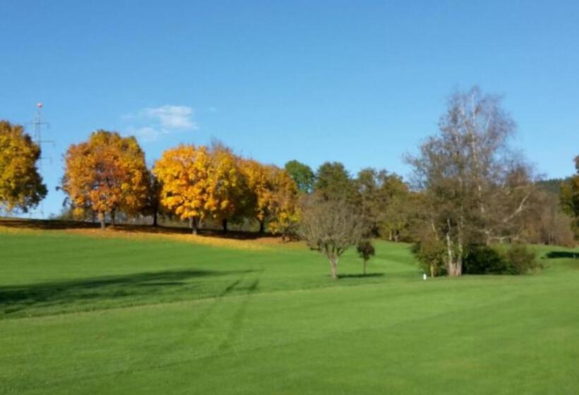 پانسیون Domaine Mongiron