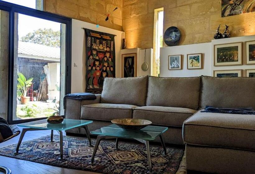 پانسیون Domaine Mongiron