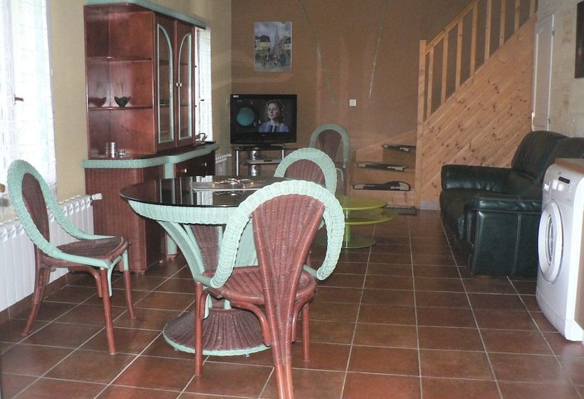 Пансион Gites Lacale