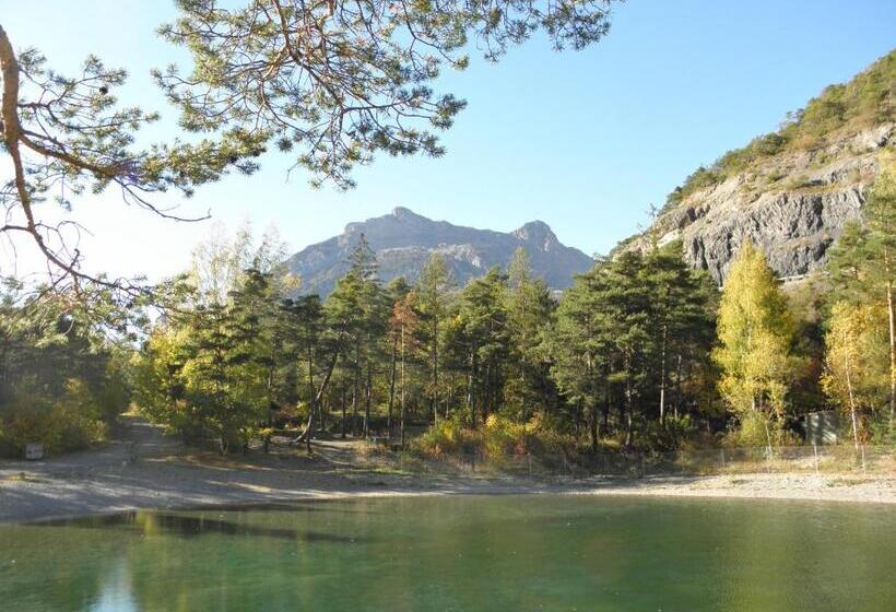 펜션 Gîte Auberge Les Terres Blanches De Méolans