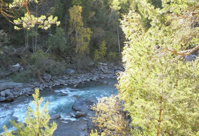 펜션 Gîte Auberge Les Terres Blanches De Méolans
