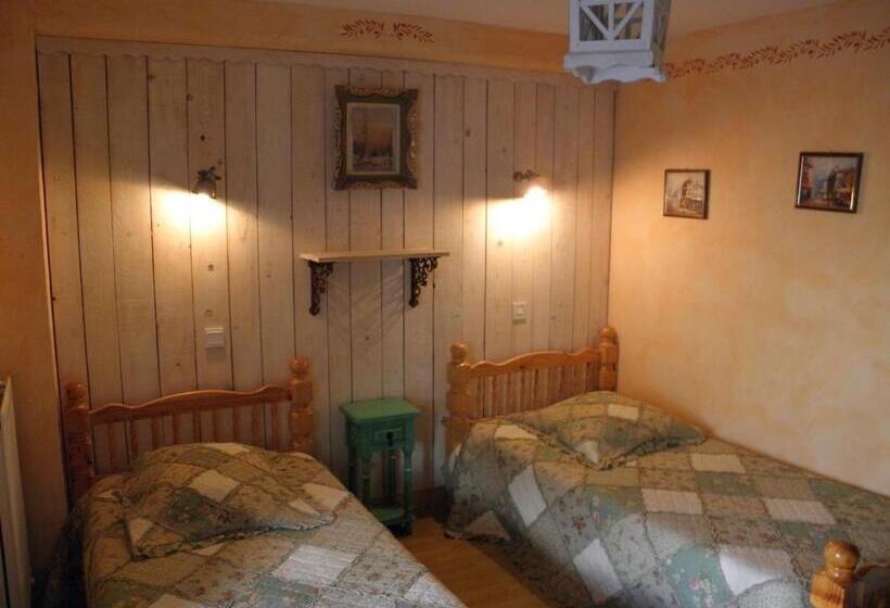 펜션 Gîte Auberge Les Terres Blanches De Méolans