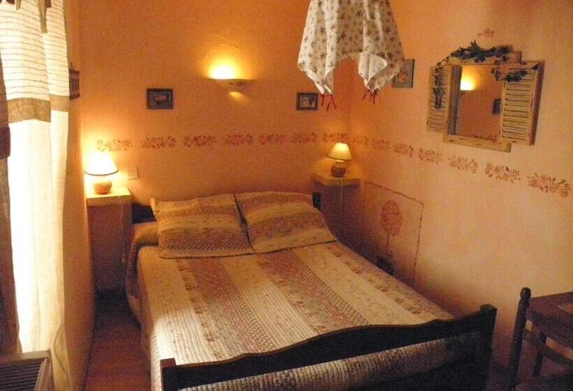 펜션 Gîte Auberge Les Terres Blanches De Méolans