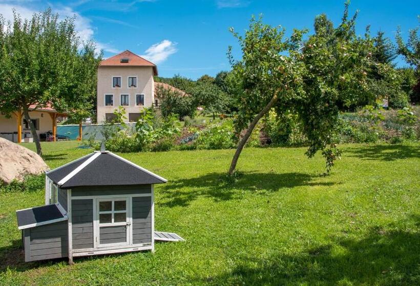 ペンション La Combe Fleurie Appartements & Chambres