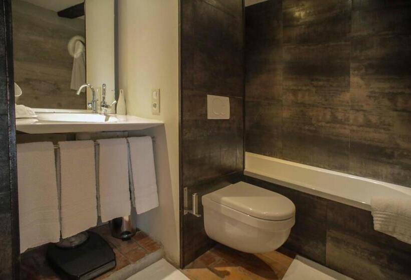 Пансион La Maison Aux Bonsais