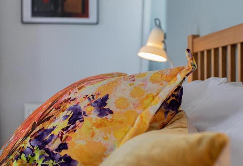 Пансион Roskhill House