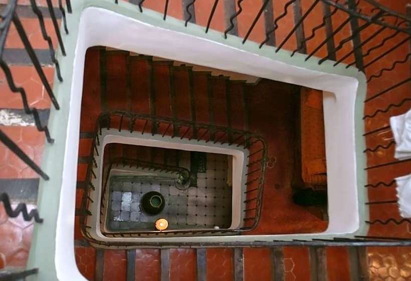 펜션 Villa De Lorgues