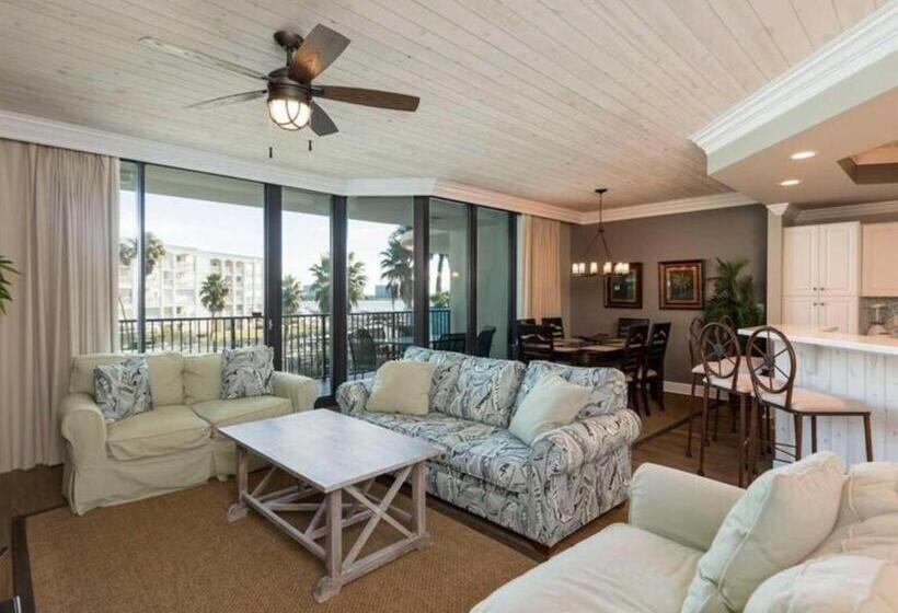 Phoenix On The Bay 2208 By Meyer Vacation Rentals