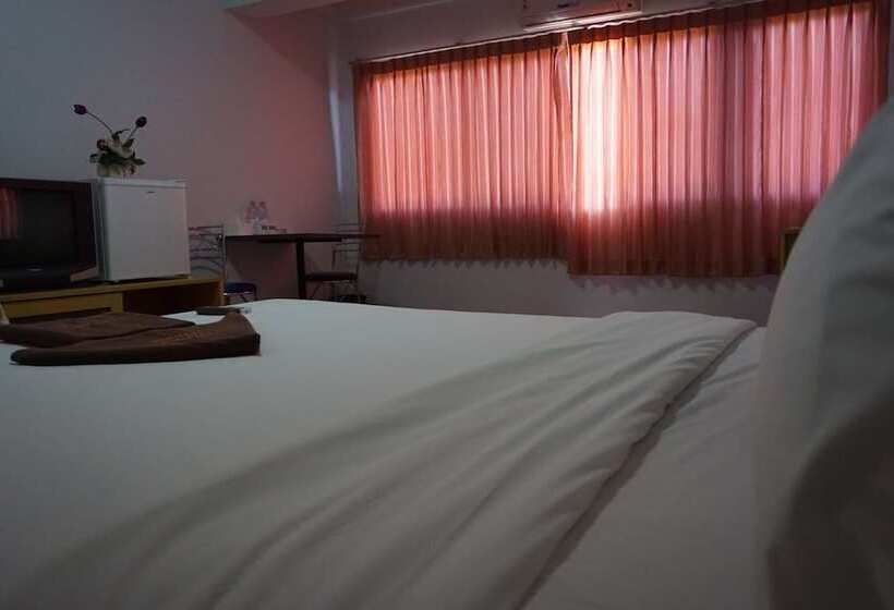 Premier Hotel Nakhonsithammarat