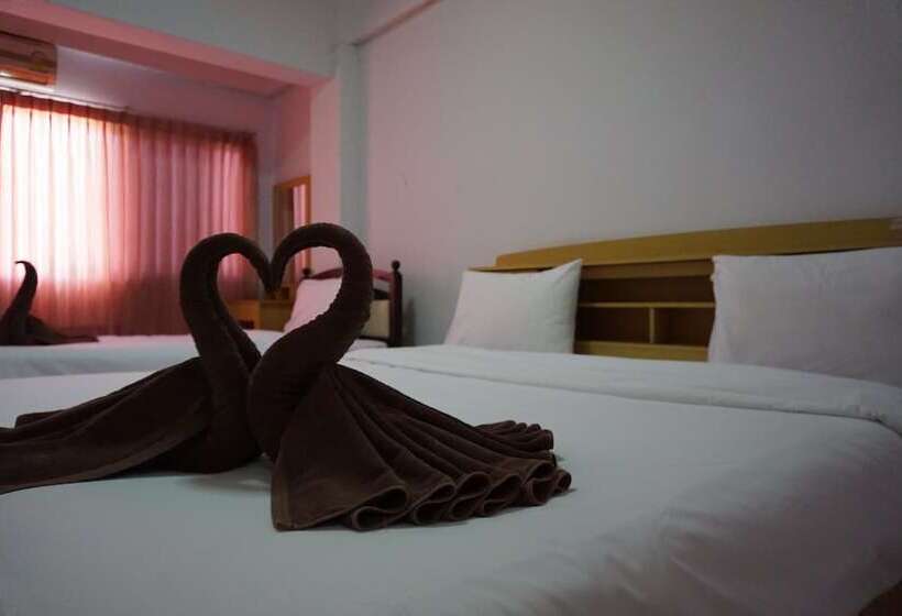 Premier Hotel Nakhonsithammarat