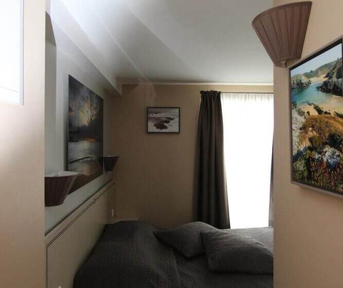 Residence Hoteliere Sarah Bernard