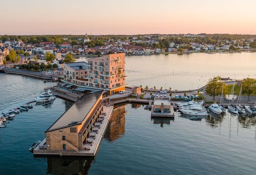 Slottsholmen Hotell Och Restaurang