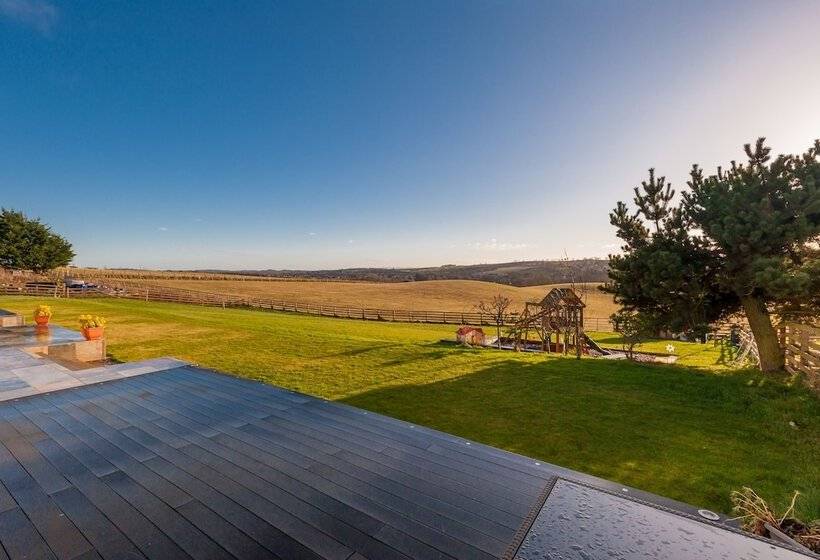 The Queens View Luxury B&b