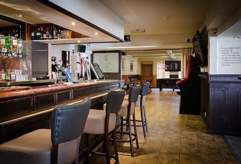 Thrums Hotel, Kirriemuir