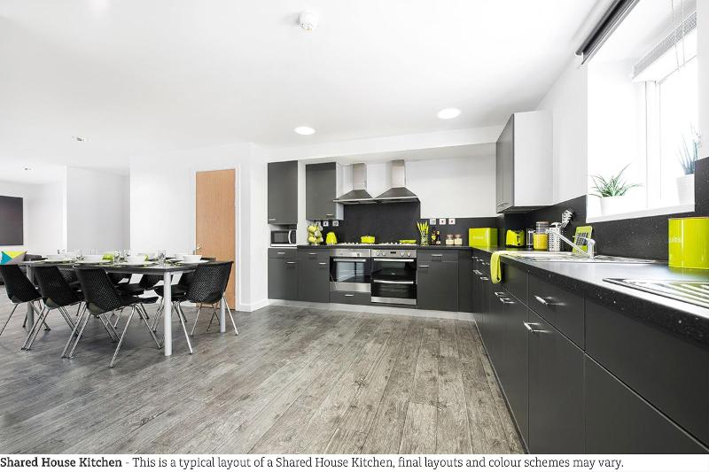 فندق صغير Crescent Place  Campus Accommodation