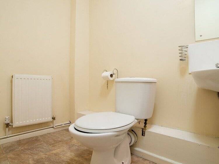 Общежитие The Carlton