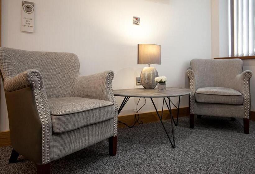 צימר All Seasons