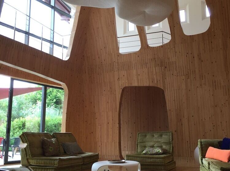 住宿加早餐 Amalur