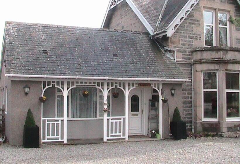 Bed and Breakfast Avondale House