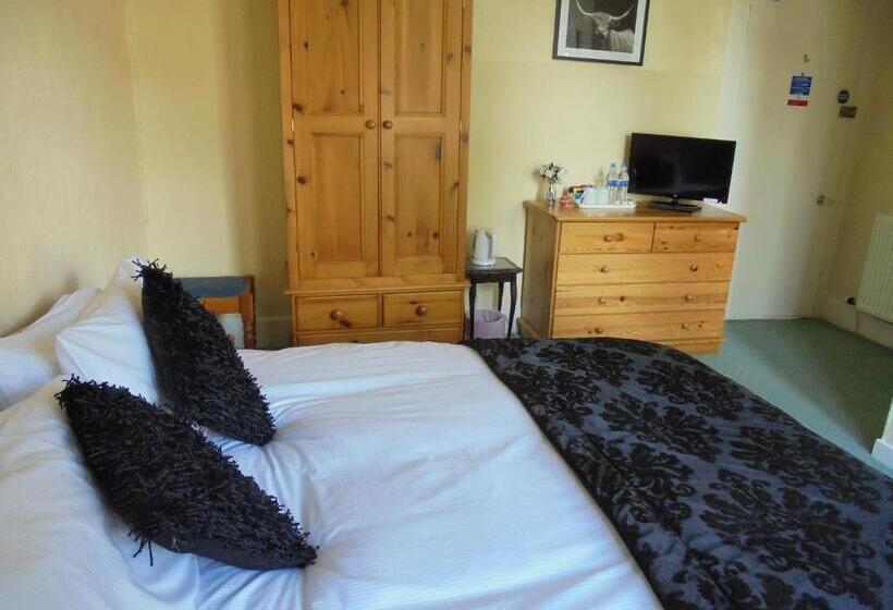 Bed and Breakfast Avondale House