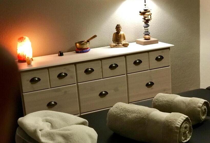 مبيت وإفطار Chambres D Hôtes Les Ecrins