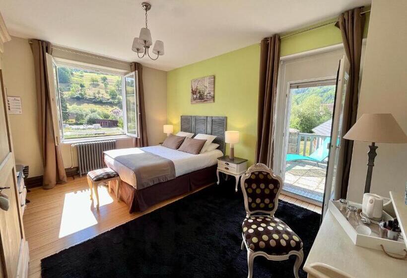 مبيت وإفطار Chambres D Hôtes Les Ecrins