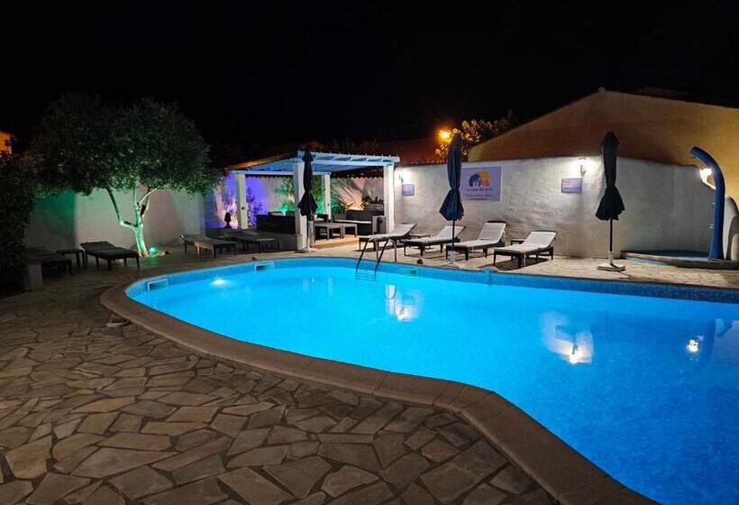 ベッドアンドブレックファースト La Casa Del Arti  Chambres D Hotes