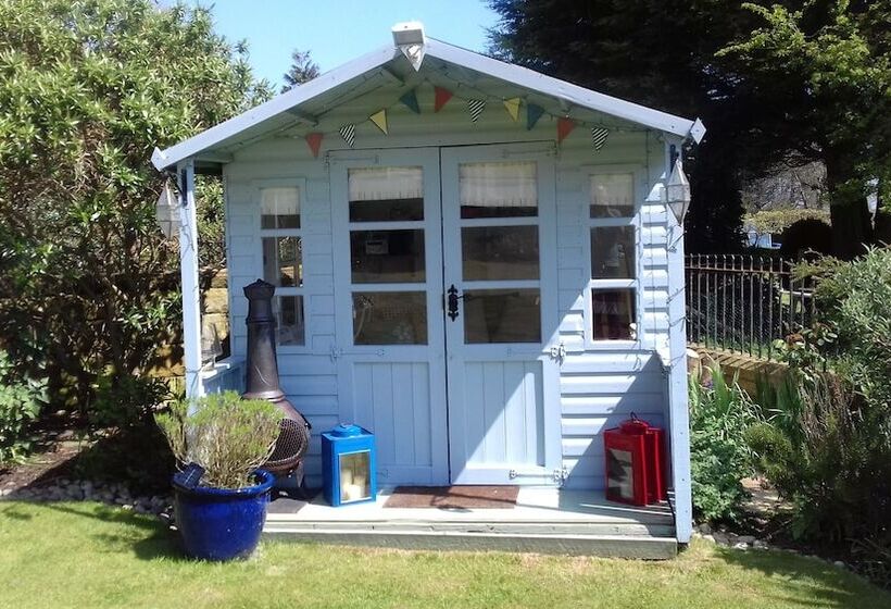 צימר Saxon Villa