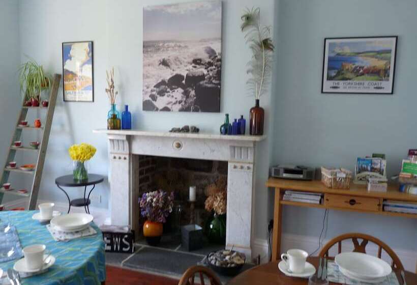 צימר Saxon Villa