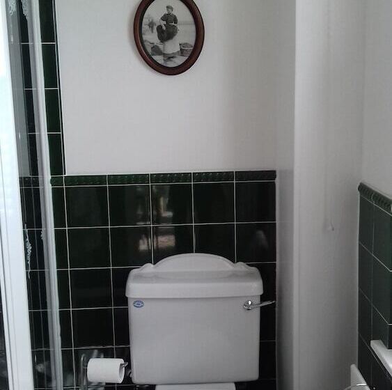 צימר Saxon Villa