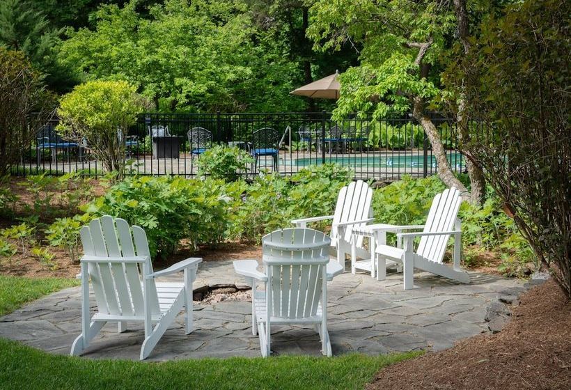 مبيت وإفطار The Blue Horse Inn