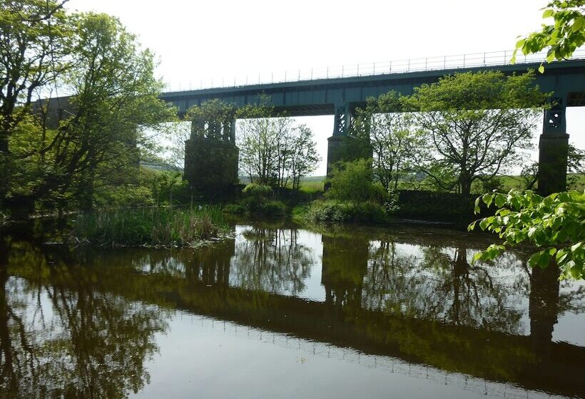 צימר Toadhall Rooms