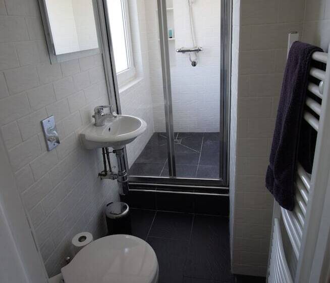 צימר Toadhall Rooms