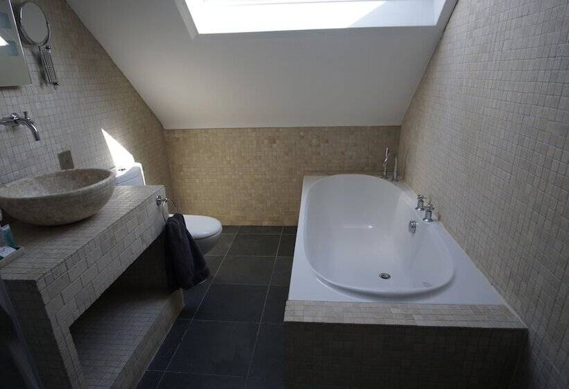 צימר Toadhall Rooms