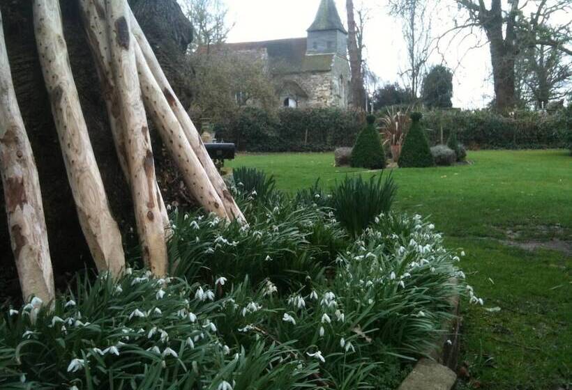 Bed and Breakfast Wartling Place Country House