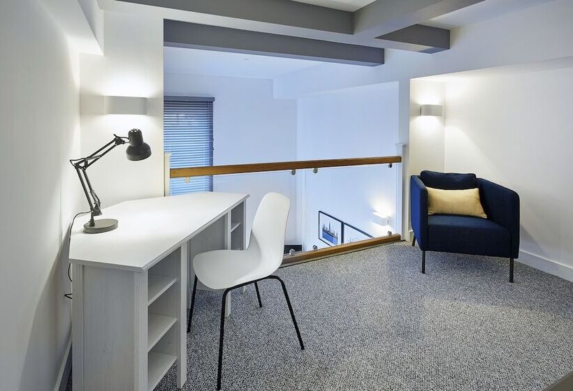 Burkhardt Hall Parking Included Sleeps 4