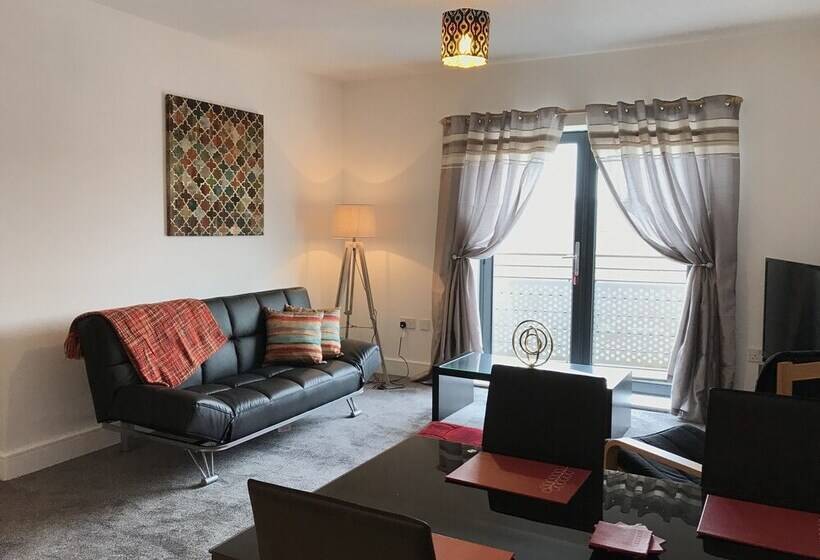 Grand Central Apartments