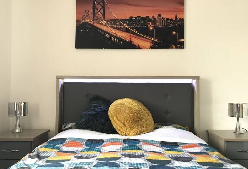 Grand Central Apartments