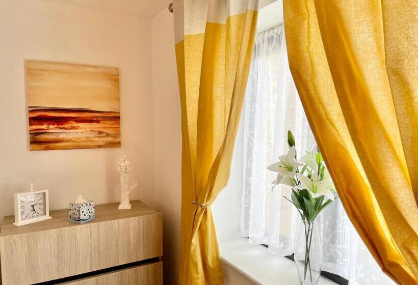 Grand Central Apartments