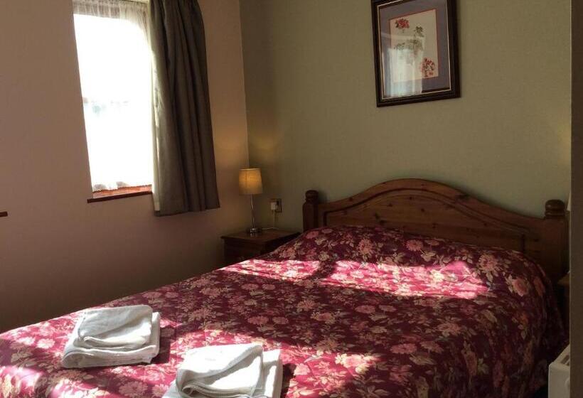 Хостел The Fountain Oldwood