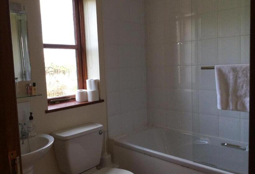 Хостел The Fountain Oldwood