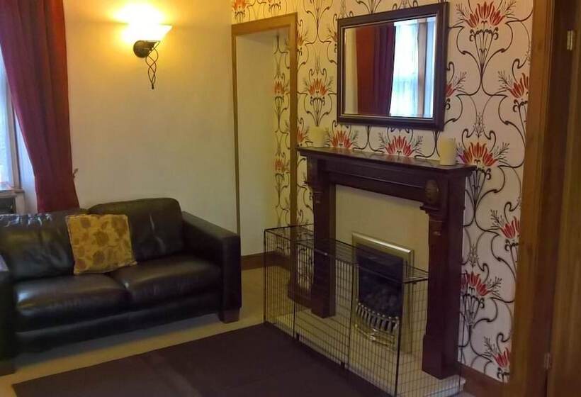 בית מלון כפרי Barnkirk Holidays