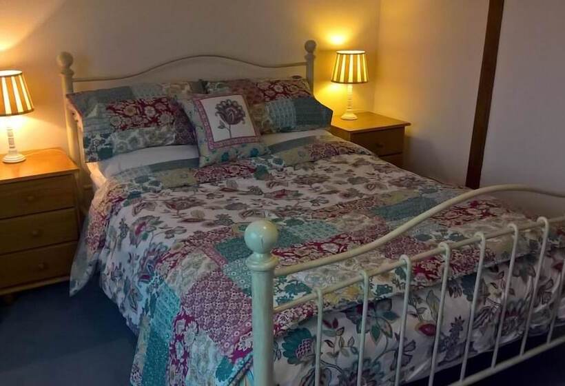 בית מלון כפרי Barnkirk Holidays