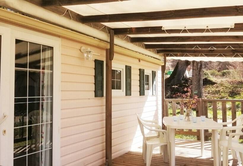 ホテル Camping La Célestine