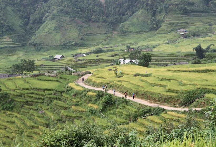 هتل Lacasa Sapa