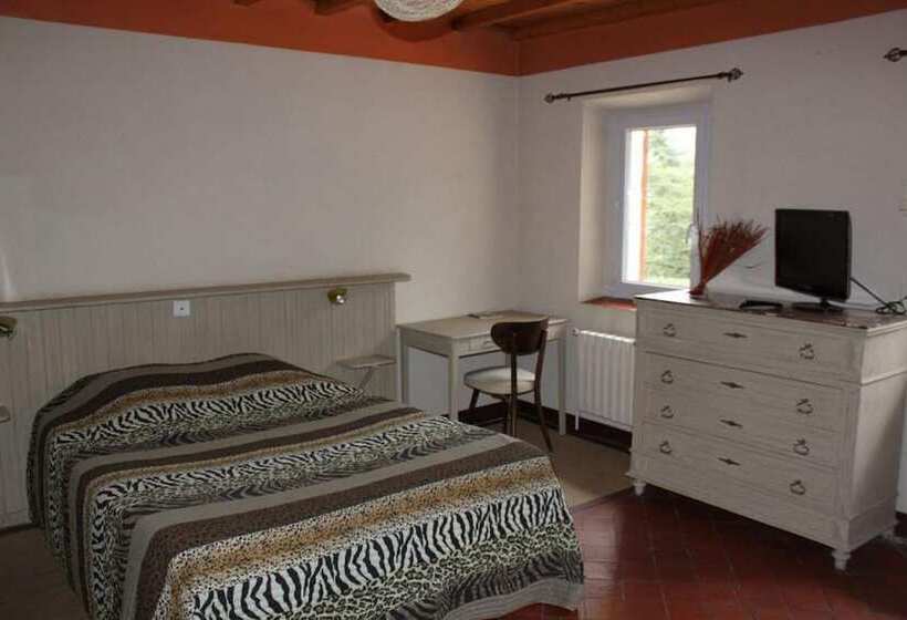 Отель Les Cèdres